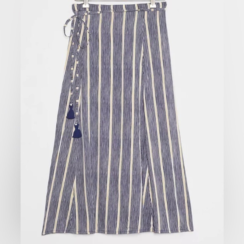 NWT Beachgold Erynn Midi Skirt Size Medium